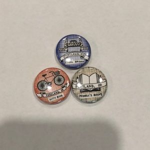 Powell Books pin buttons x 3.